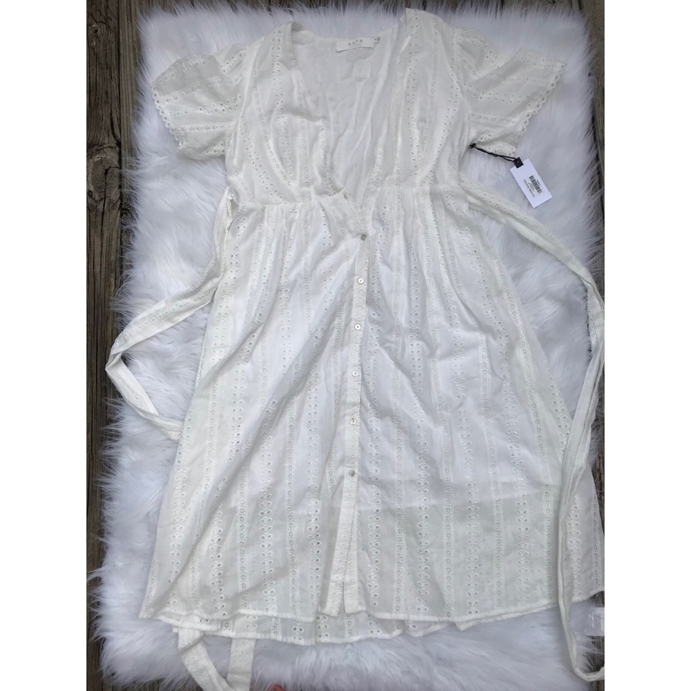 NWT ASTR Eyelet Midi Dress